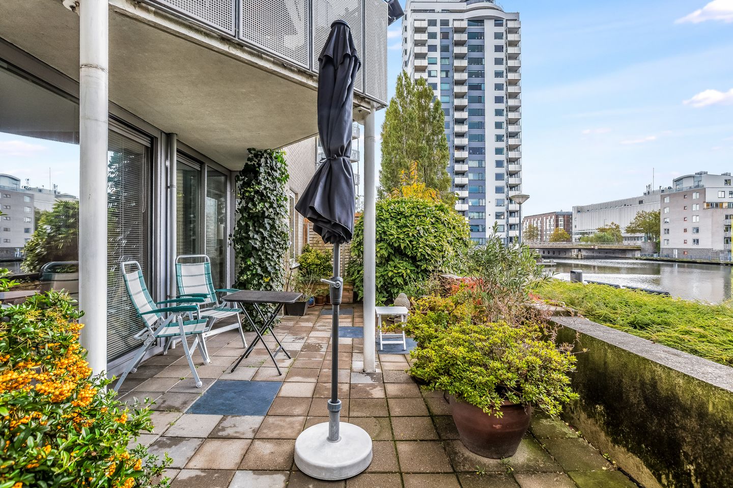 Foto 1 van Borneolaan 208