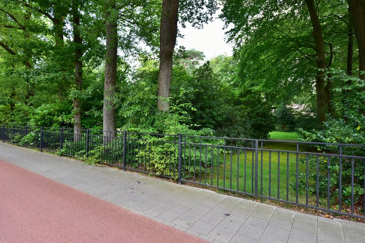 View photo 55 of Harderwijkerstraat 64