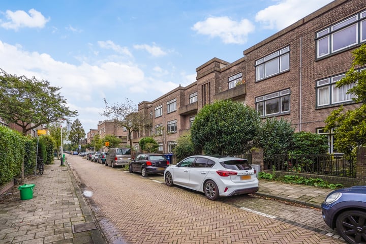 Bekijk foto 33 van Mesdagstraat 98