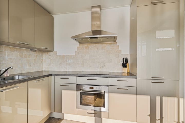 Photo 10 of Professor Cobbenhagenlaan 582