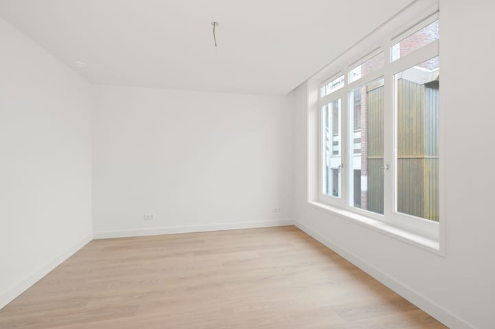 Foto 15 van Westzijde 9-C