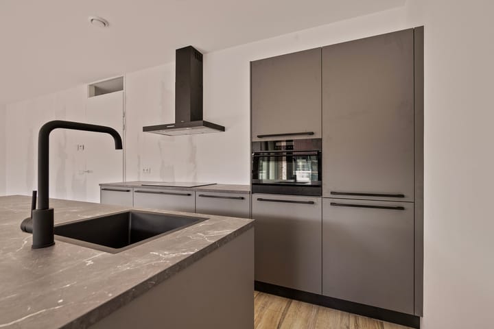 Foto 3 van Carmelietenstraat 17