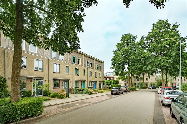 View photo 3 of Rietveldlaan 21