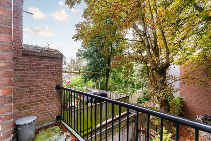 Photo 33 of Fultonstraat 169