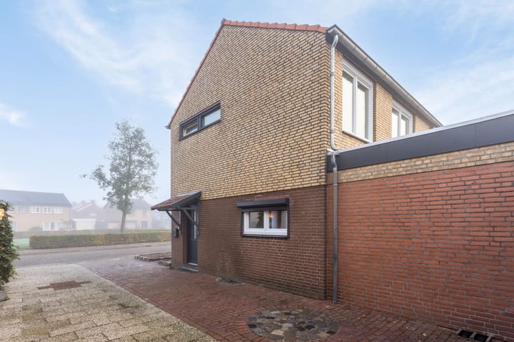 Foto 32 van de Eerensplein 4