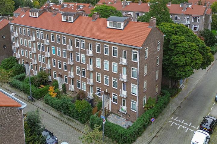 View photo 2 of Bernardus Gewinstraat 34-D