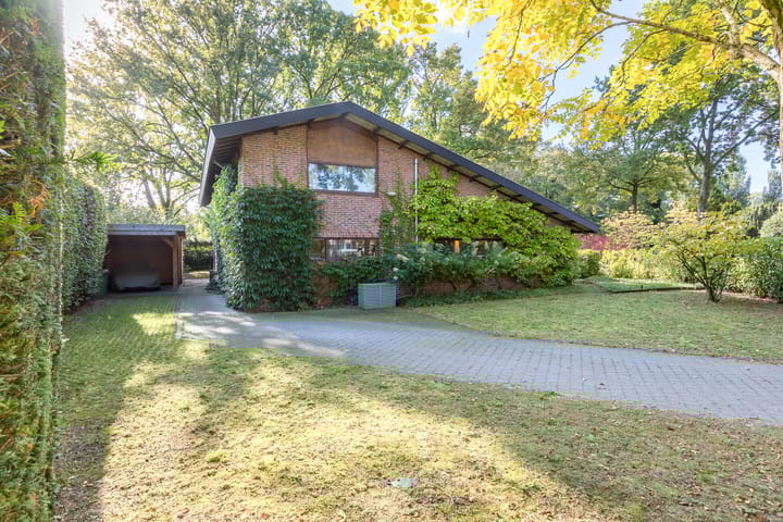 Foto 1 van Rembrandtlaan 1