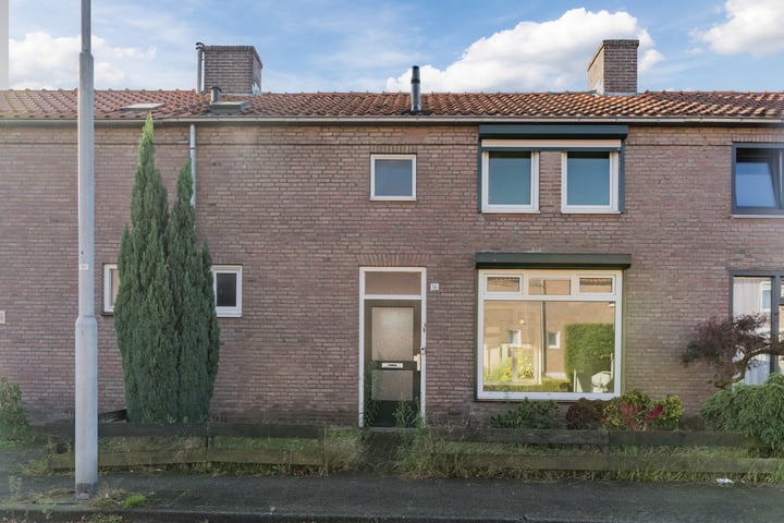 View photo 23 of Wethouder de Brouwerstraat 16