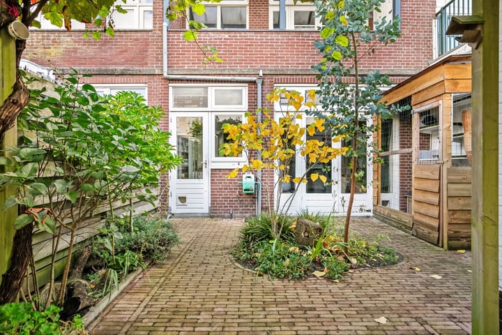 Photo 4 of Harmoniestraat 11-B