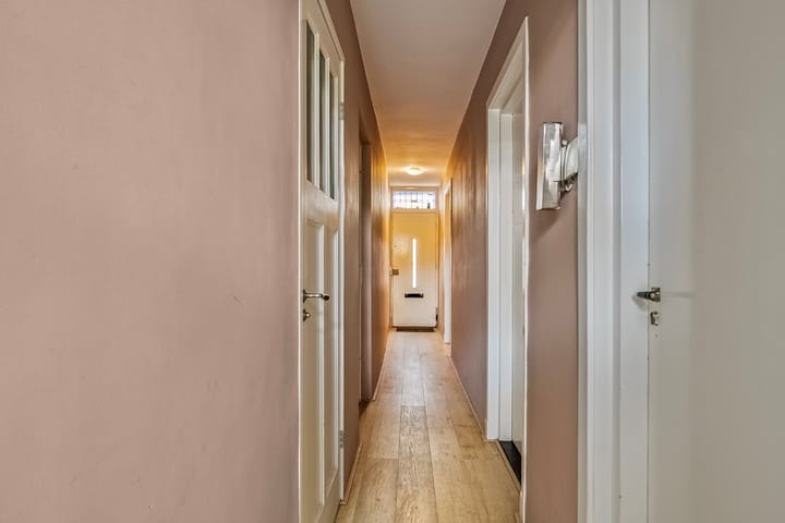 Photo 11 of Harmoniestraat 11-B