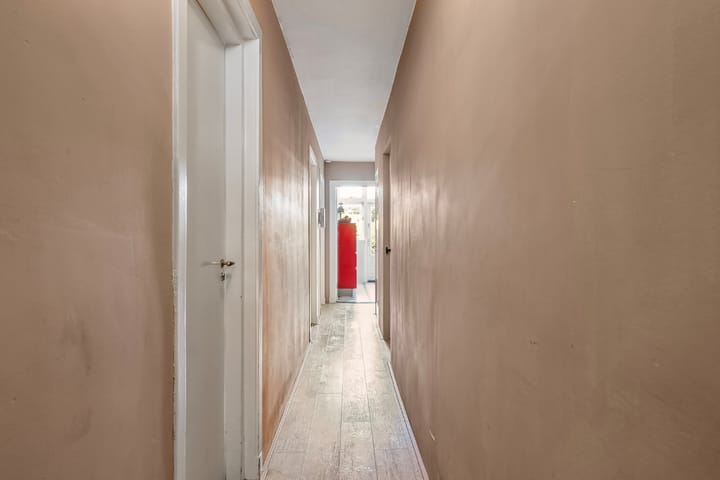 Photo 12 of Harmoniestraat 11-B