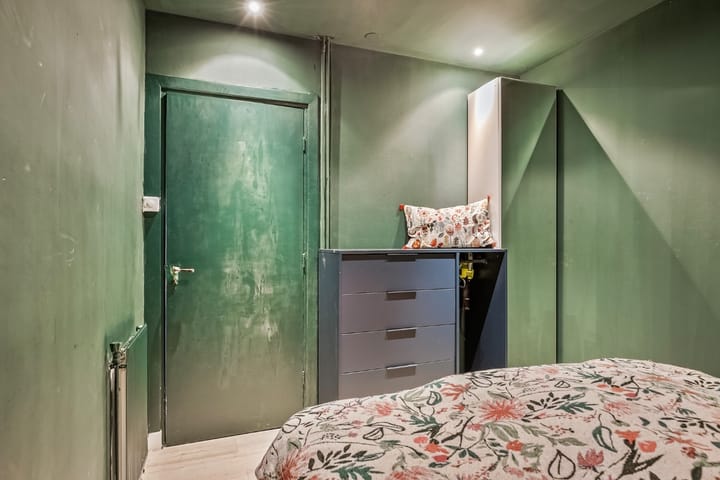 Photo 20 of Harmoniestraat 11-B