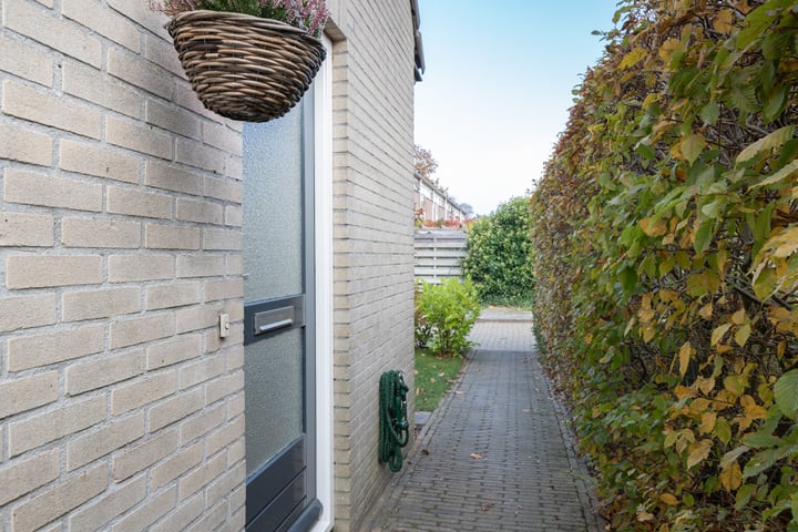 Bekijk foto 37 van Pabe Broersemastraat 23