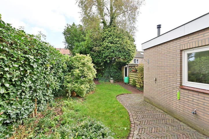 Foto 14 van de Mollstraat 9