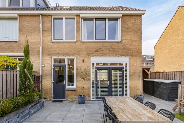 Photo 37 of Abbé de St. Pierre-laan 12