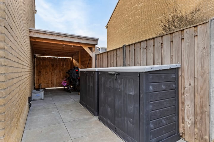 Photo 38 of Abbé de St. Pierre-laan 12