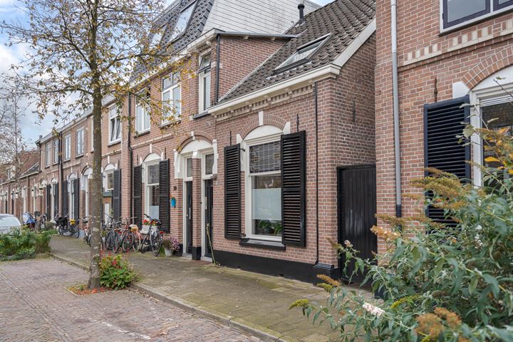 View photo 6 of Verenigingstraat 28