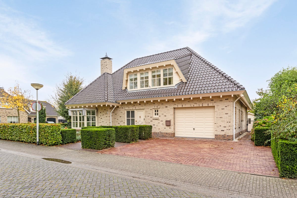 Foto 5 van Oosterland 1