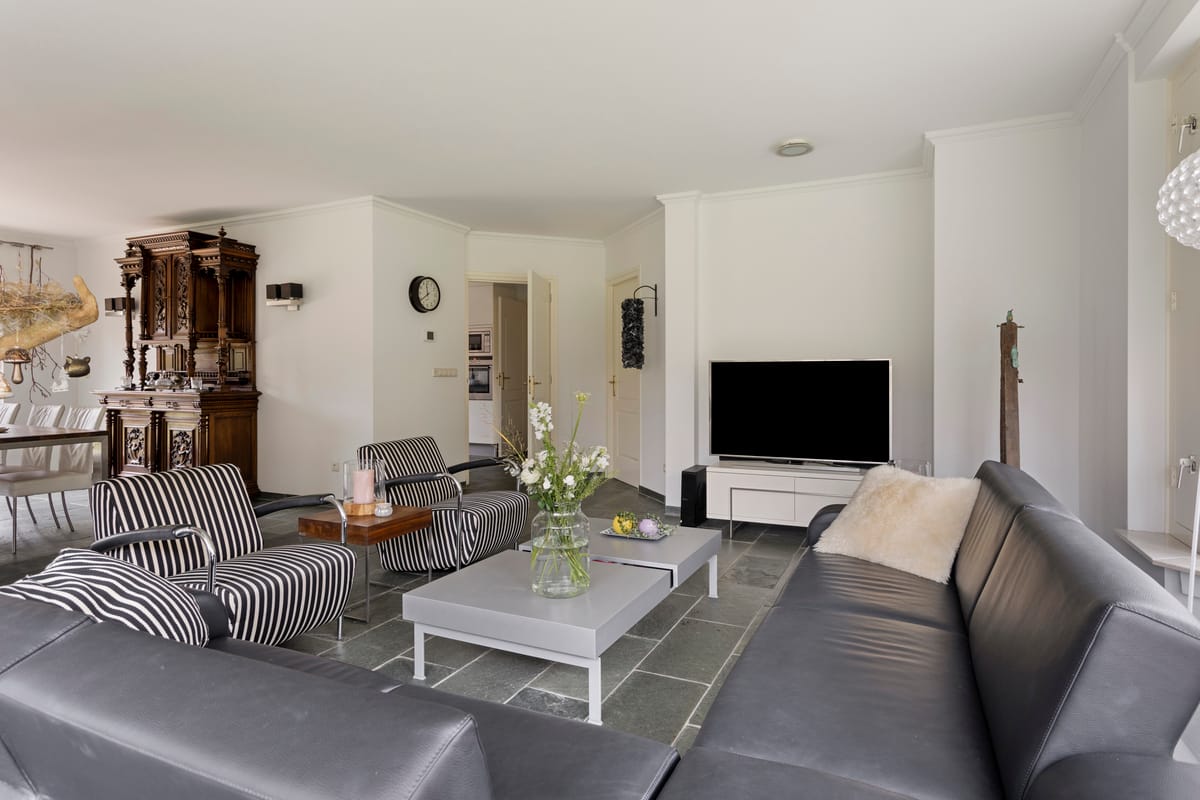 Foto 15 van Oosterland 1