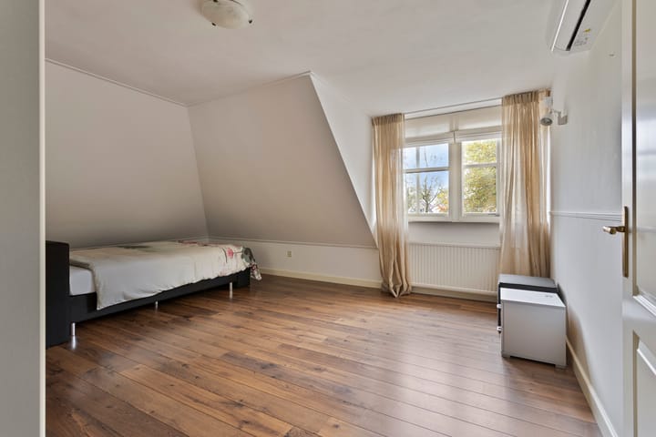 Foto 40 van Oosterland 1