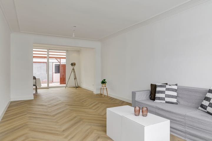 Foto 5 van Albardastraat 37