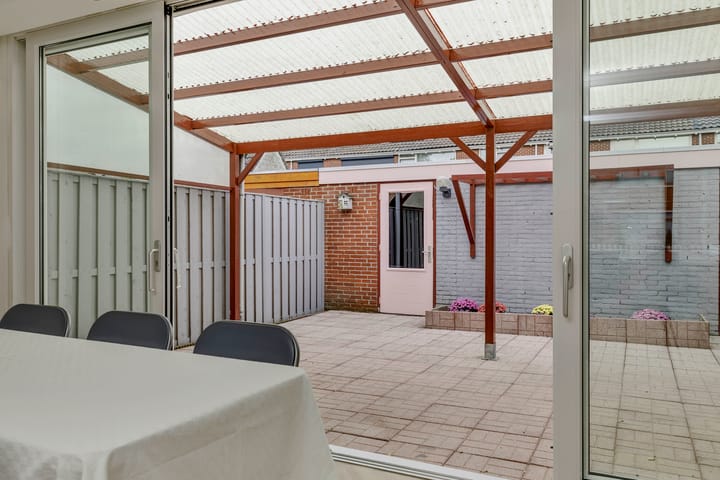 Foto 10 van Albardastraat 37