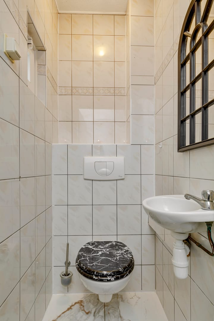 Foto 20 van Albardastraat 37