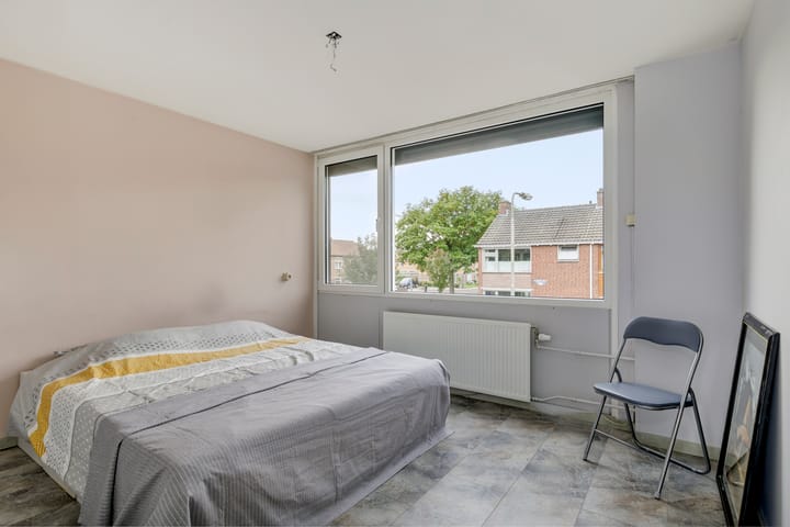 Foto 22 van Albardastraat 37