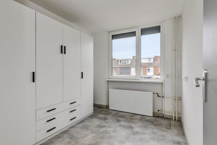 Foto 25 van Albardastraat 37