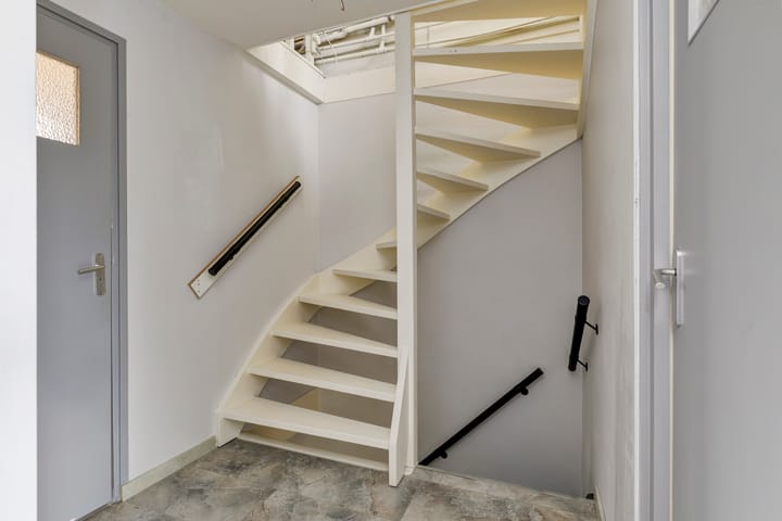 Foto 28 van Albardastraat 37