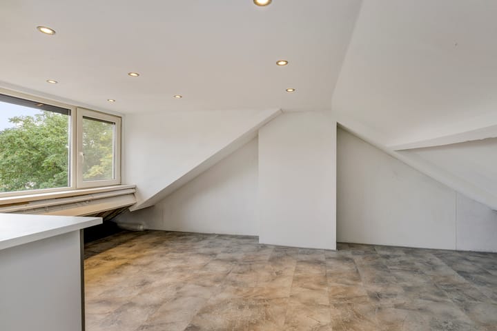 Foto 31 van Albardastraat 37