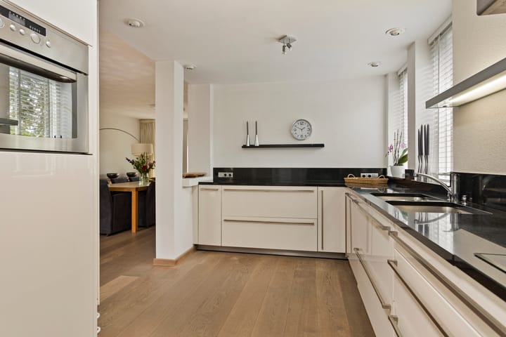 Foto 17 van Bremlaan 16