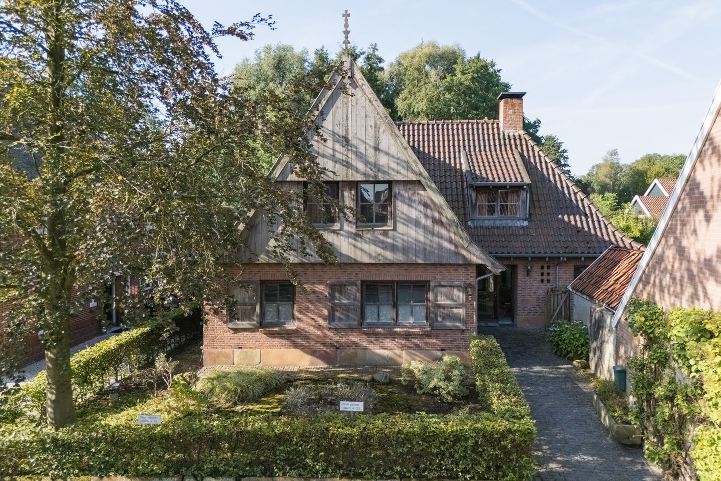 Foto 1 van Almelosestraat 23