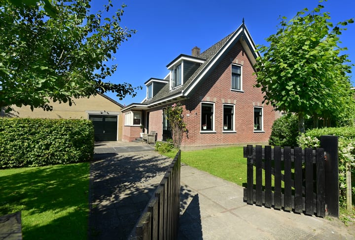 Foto 1 van Dorpsstraat 831