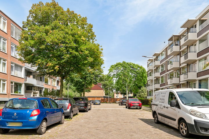 Bekijk foto 4 van Sint-Annalandstraat 73