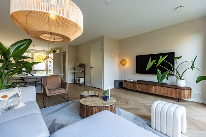 Foto 9 van Klaprozen 13