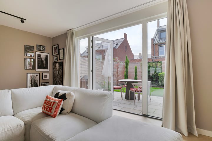 Foto 11 van Bezembinder 2