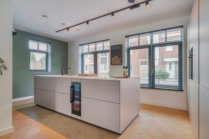 Foto 12 van Bezembinder 2