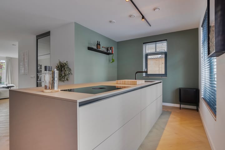 Foto 13 van Bezembinder 2