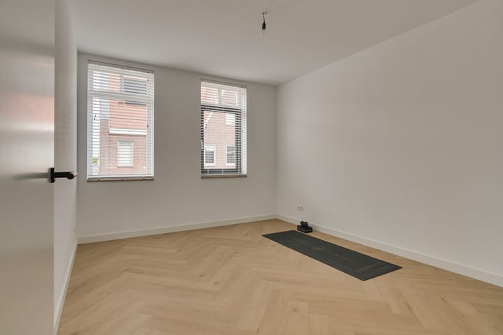 Foto 22 van Bezembinder 2