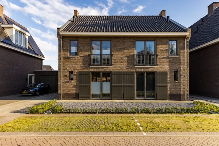 Foto 46 van Klaprozen 13