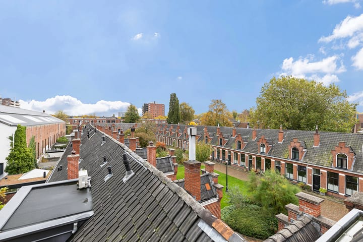 Foto 35 van Petrus Campersingel 117-A