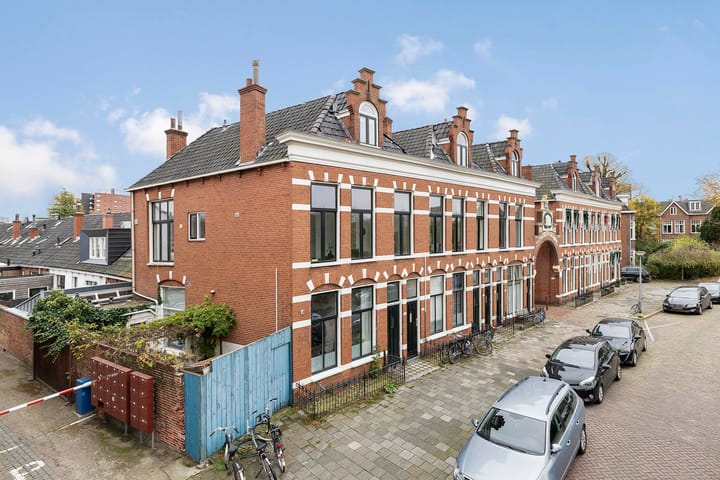 Foto 37 van Petrus Campersingel 117-A