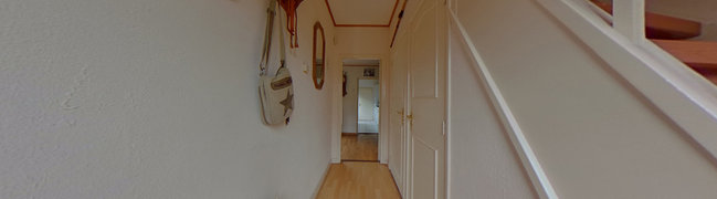 Bekijk 360° foto van hal van Prins Bernhardstraat 6