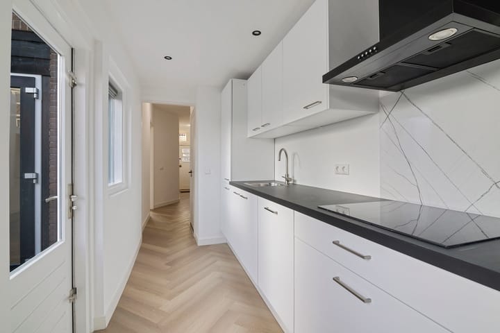 Foto 24 van Vincent van Goghstraat 34