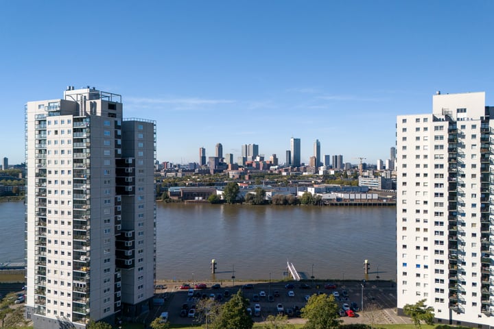 Bekijk foto 32 van Drinkwaterweg 200