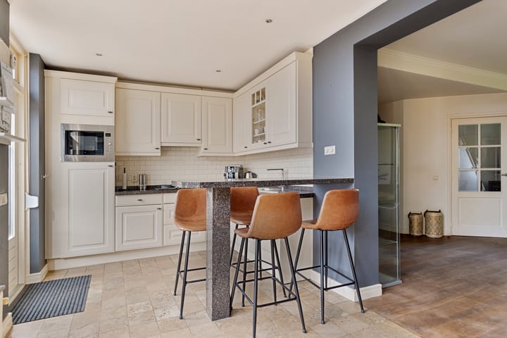 Foto 12 van Plataanhof 17