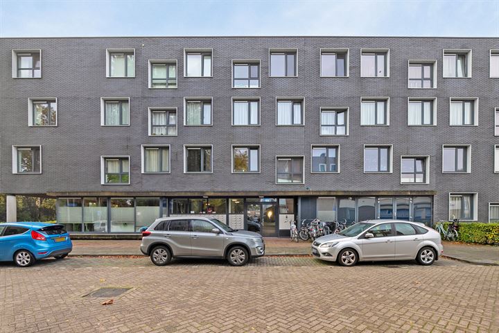 View photo 2 of Generaal de Wetstraat 76-04