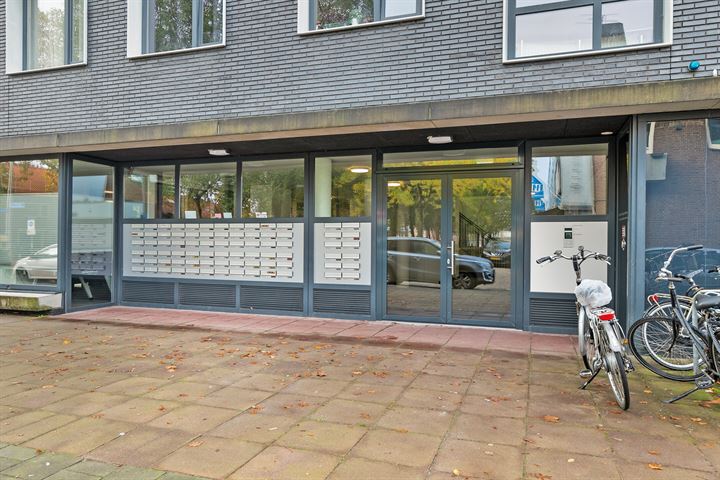 View photo 4 of Generaal de Wetstraat 76-04