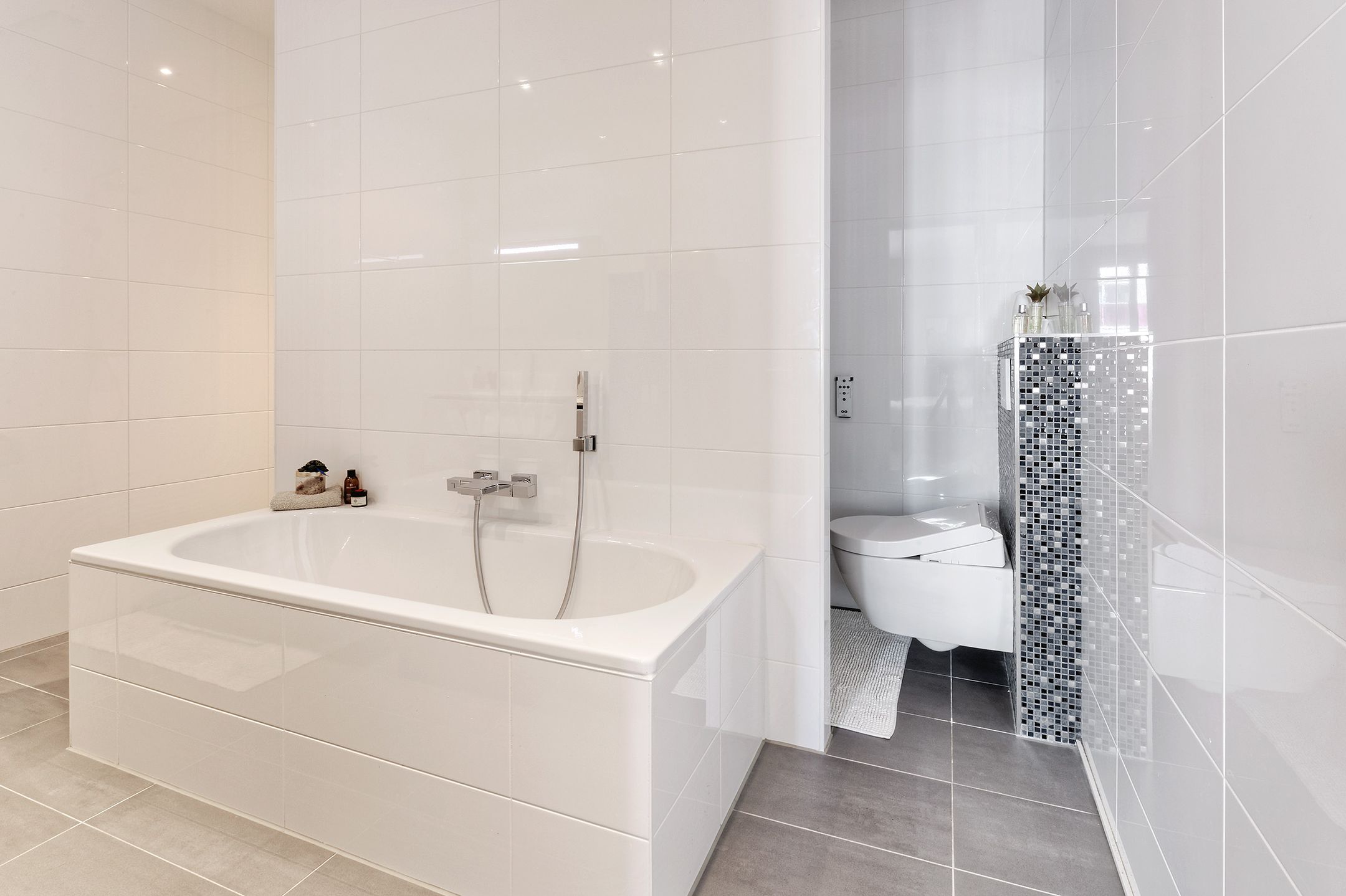 Photo 24 of Peter Schatstraat 95